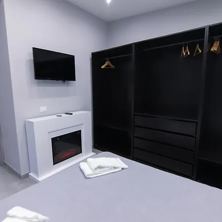 Montesanto Station 4* Neapol