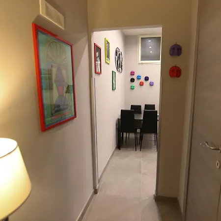 Montesanto Station Bed and breakfast