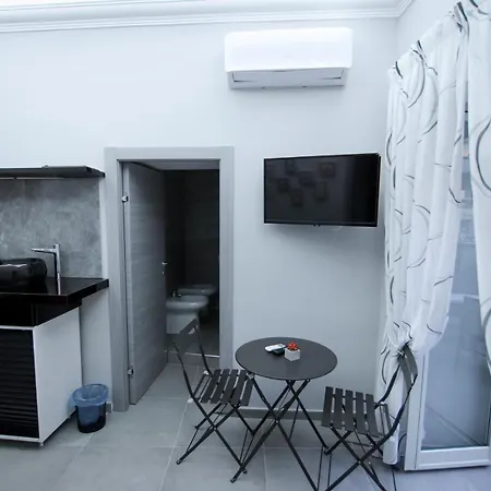 Montesanto Station Bed and breakfast