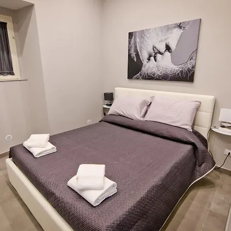 Montesanto Station Nápoles