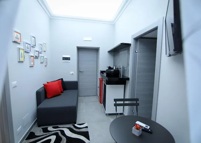 Montesanto Station Bed & Breakfast