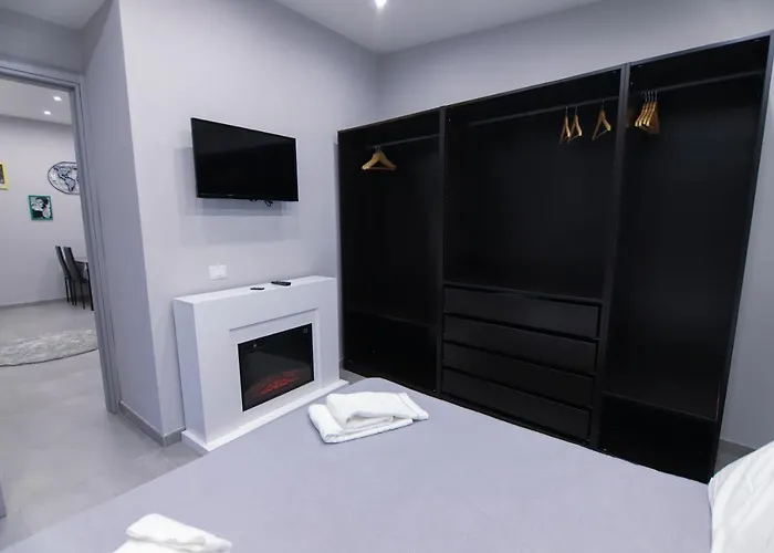 Montesanto Station 4* Naples